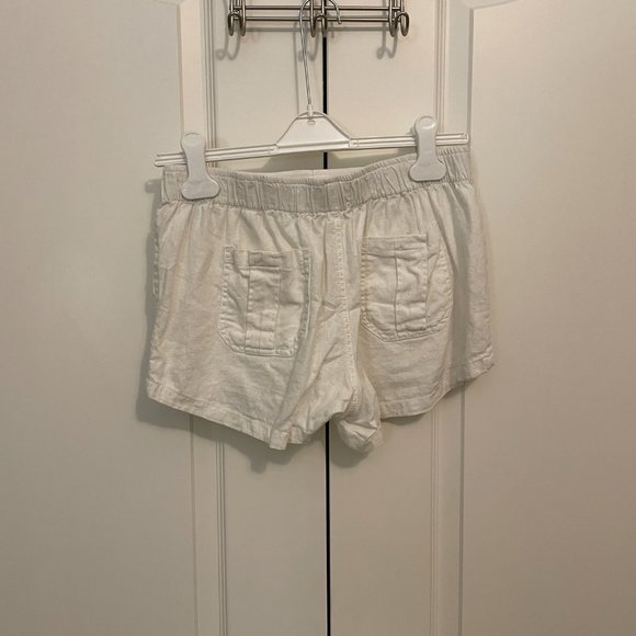 Altar'd State Linen Shorts - Picture 2 of 3